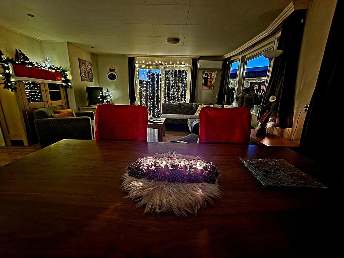 De Corner Van Zeeland Met Jacuzzi Синт-Анналанд Экстерьер фото